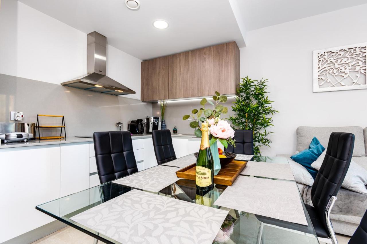 Moderno Apartamento Scandic, Playa Del Cura トレビエハ エクステリア 写真