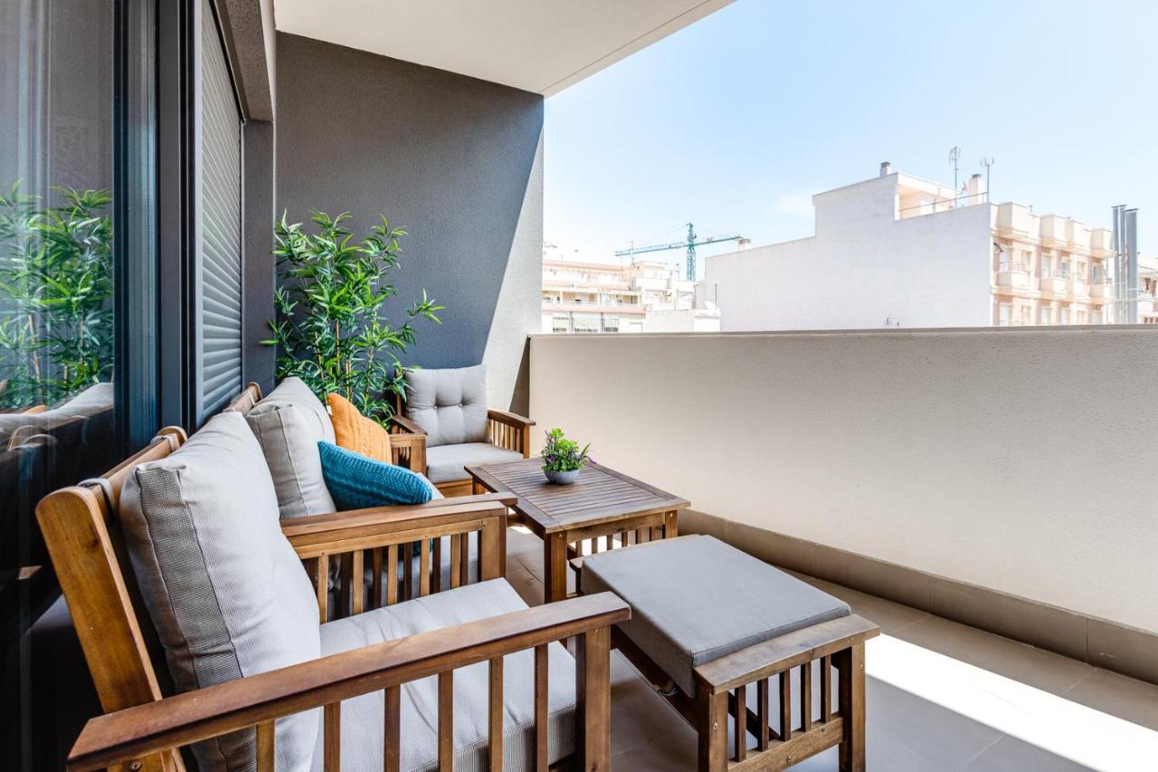 Moderno Apartamento Scandic, Playa Del Cura トレビエハ エクステリア 写真