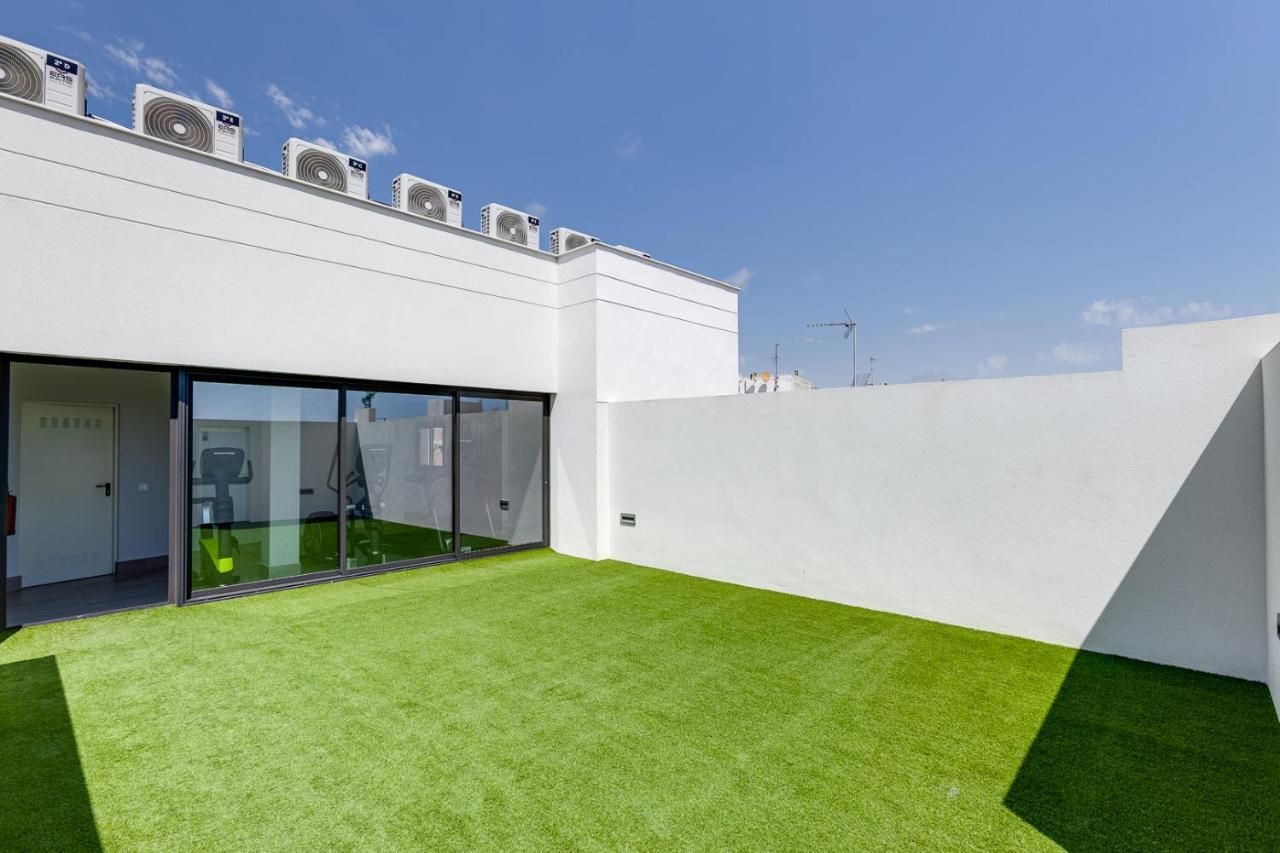 Moderno Apartamento Scandic, Playa Del Cura トレビエハ エクステリア 写真